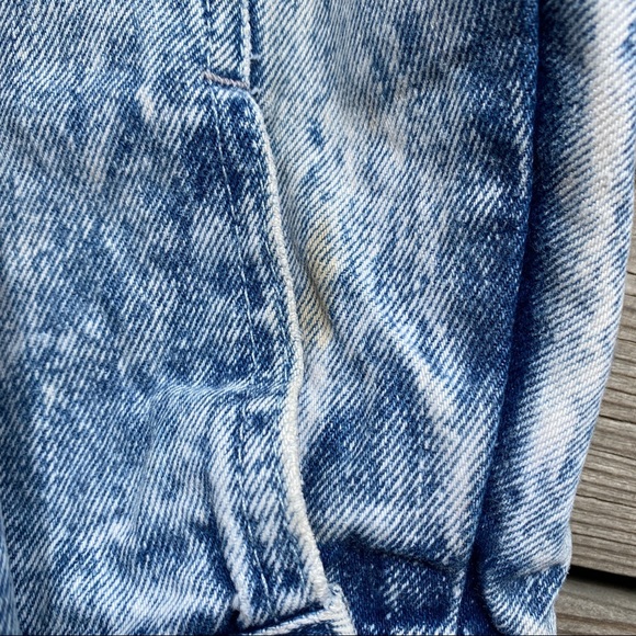 Vintage Acid-Washed Denim/Jean Jacket - Picture 8 of 8